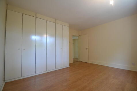 Bedroom 1 (2)