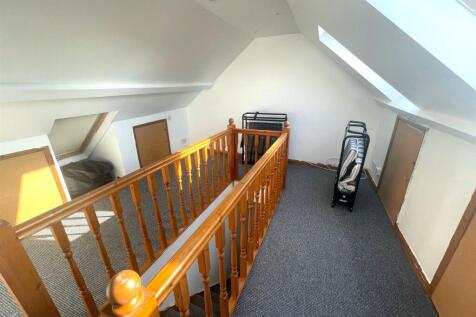 loft room.jpg