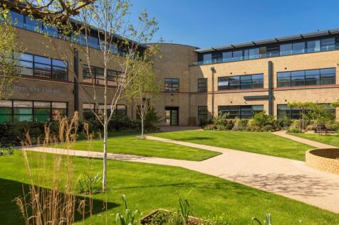 Courtyard1.jpg