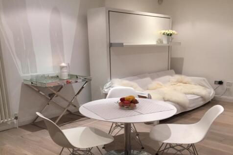 Studio Room