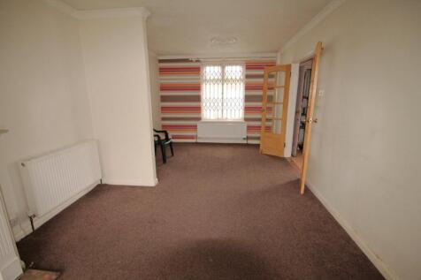 Through Lounge 2