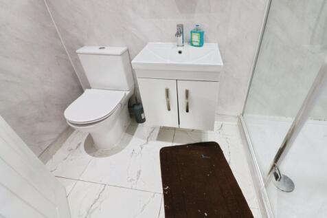 Annex Bathroom