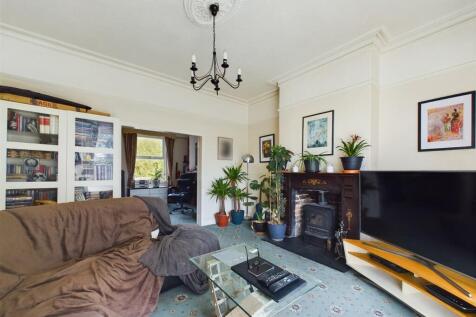 Lounge: