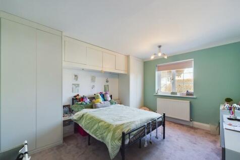 Bedroom: