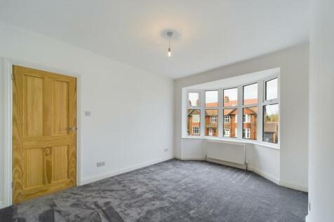 Bedroom: