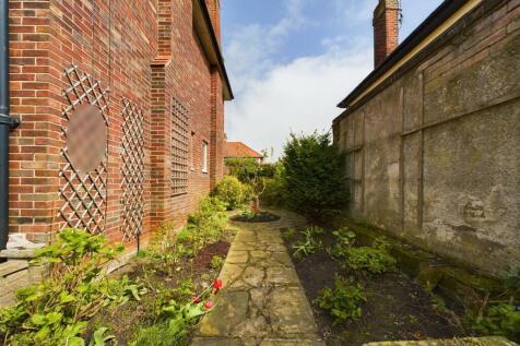 Garden:
