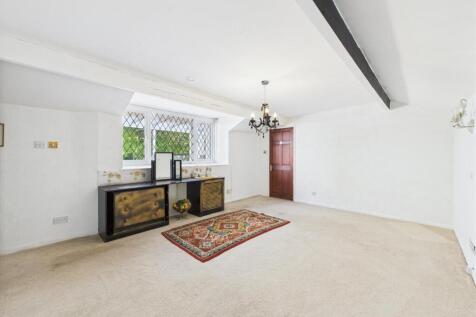 Bedroom: