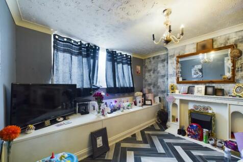 Lounge: