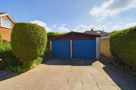 Double garage: