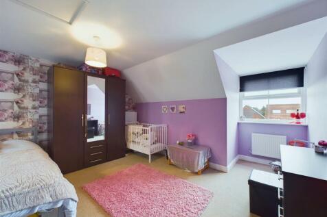 Bedroom: