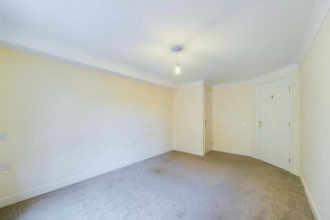 Bedroom: