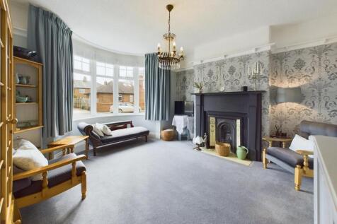 Sitting room: