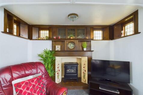 Lounge: