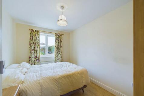 Bedroom: