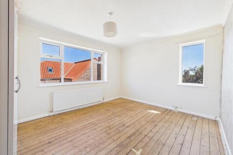 Bedroom: