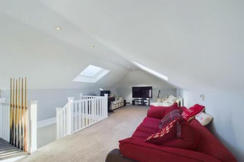 Games/living room: