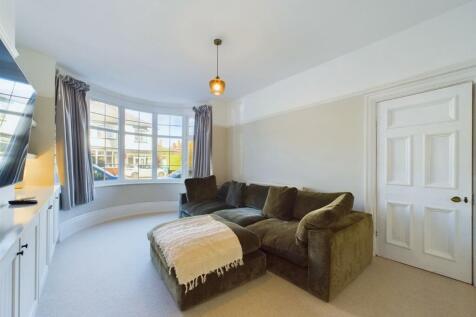 Lounge: