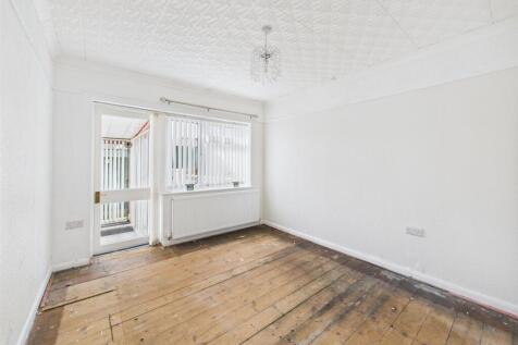 Bedroom: