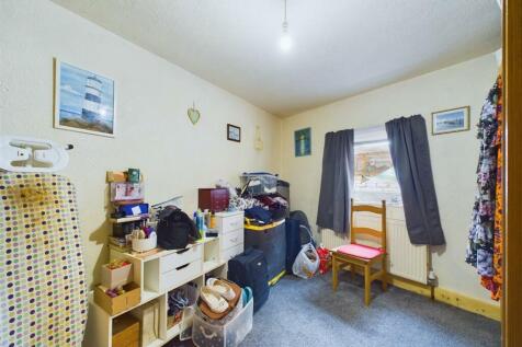 Bedroom: