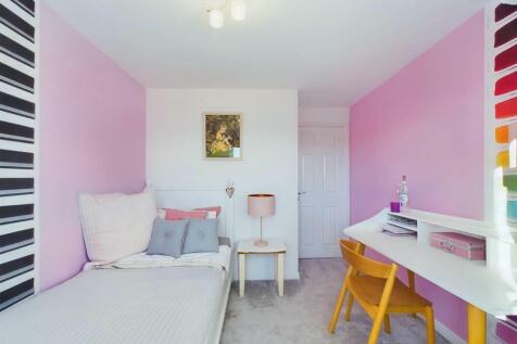 Bedroom: