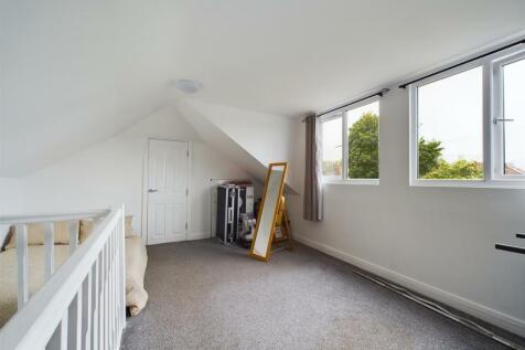 Bedroom: