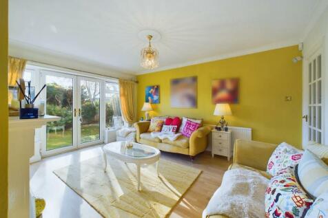 Lounge: