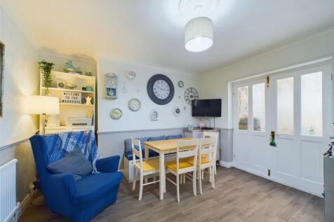 Dining area: