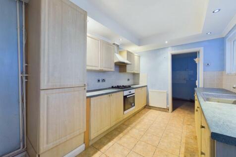Kitchen: