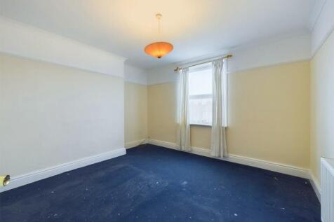 Bedroom: