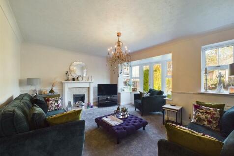 Lounge: