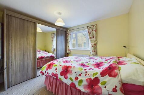 Bedroom:
