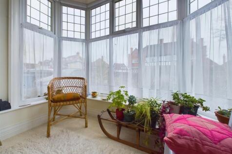 Bedroom: