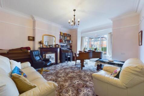 Lounge: