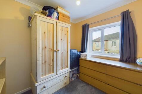 Bedroom:
