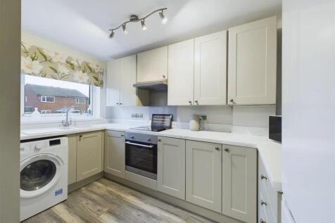 Kitchen: