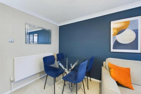 Lounge/diner: