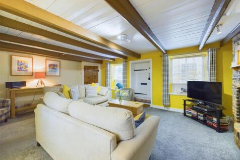 Lounge: