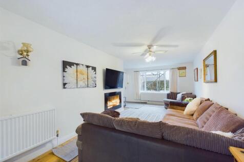 Lounge:
