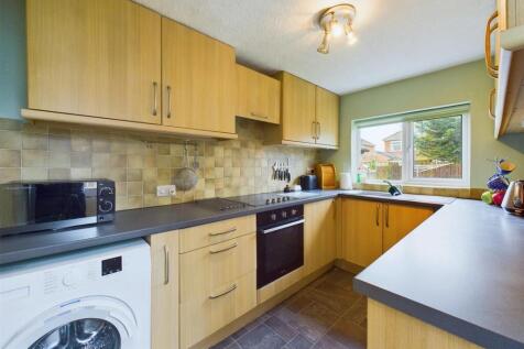 Kitchen: