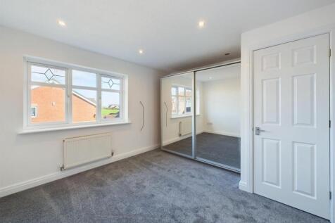 Bedroom: