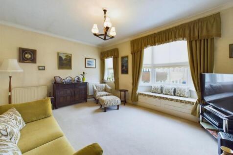 Lounge: