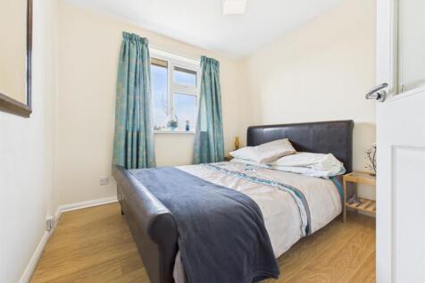 Bedroom: