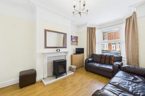 Lounge: