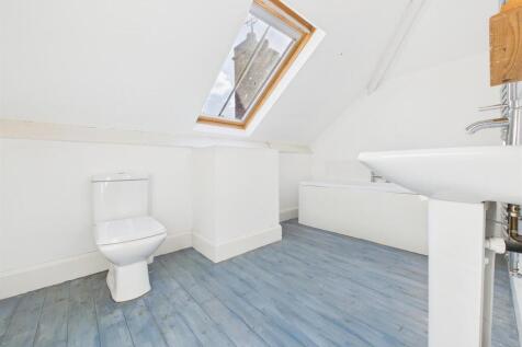 En Suite: