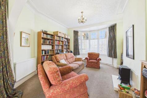 Lounge: