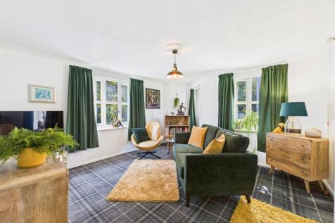 Lounge: