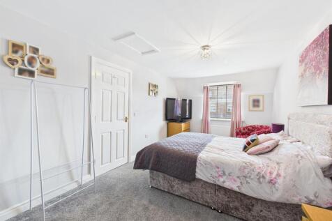 Bedroom: