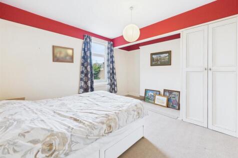 Bedroom: