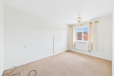 Bedroom: