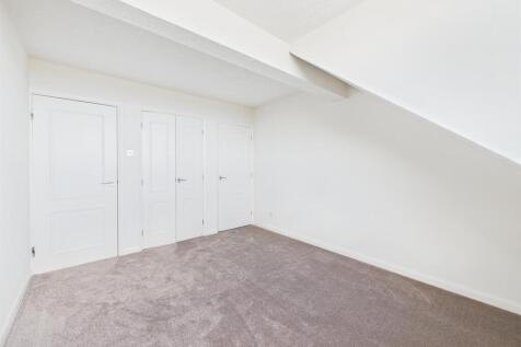 Bedroom: